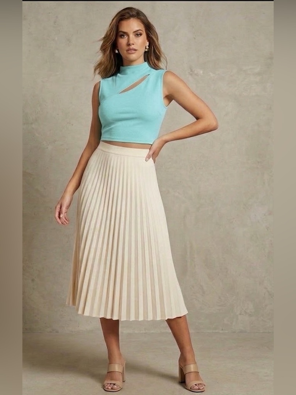 Guess crop top